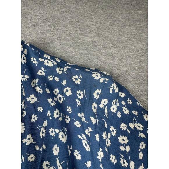 Rails‎ Sophia Romper in Blue Daisies S Causal Summer - Picture 7 of 12